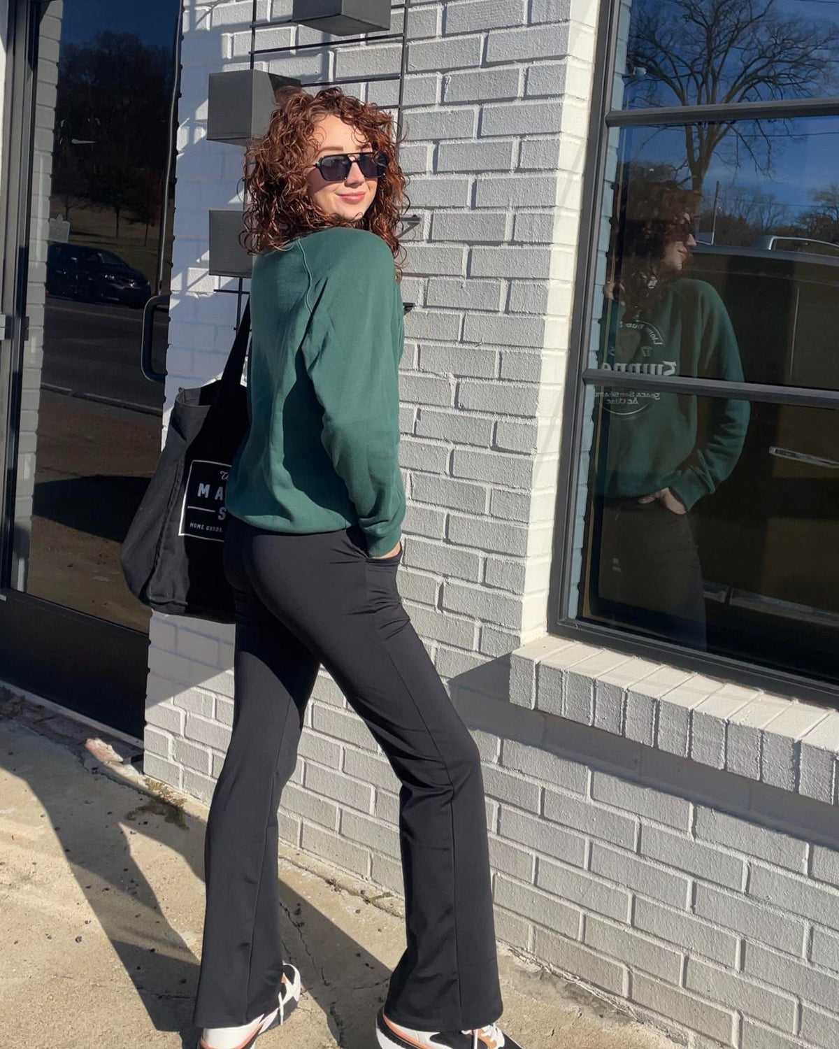 G4Free Activewear - Fleece Lined High-Waist Work Flare Pants -GF23A175AA-S-GF22A097AA-S-GF23A176AA-S-GF23A175AB-M-GF22A097AB-M