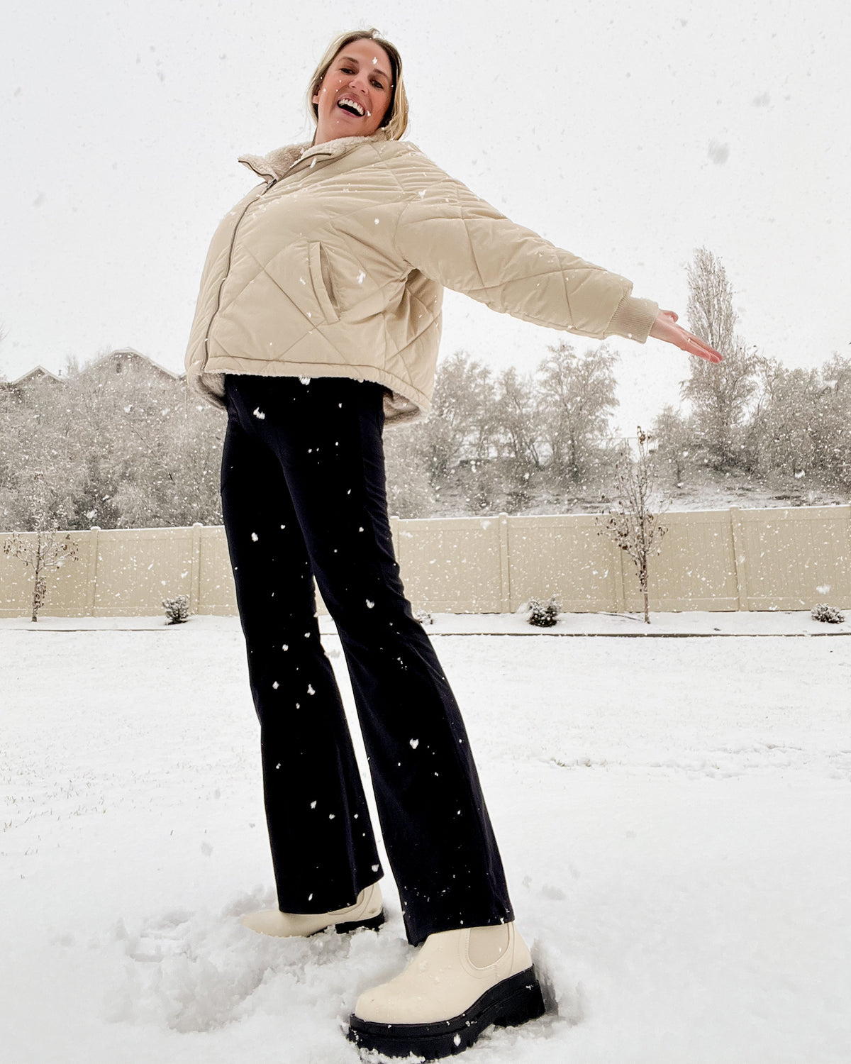 G4Free - Fleece Lined High-Waist Work Flare Pants -GF23A175AA-S-GF22A097AA-S-GF23A176AA-S-GF23A175AB-M-GF22A097AB-M