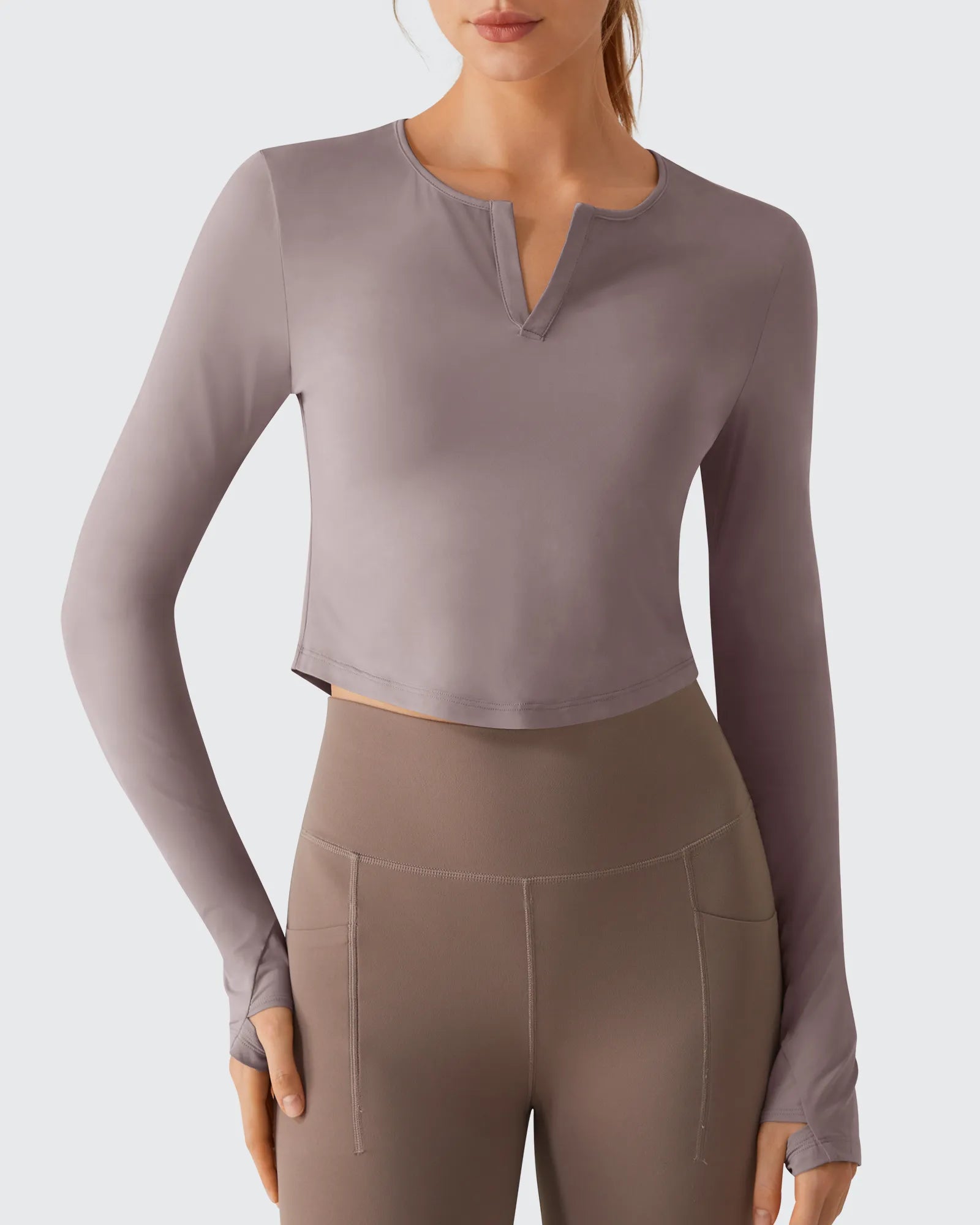G4Free - Lightbreeze V Neck UPF 50+ Thumbholes Long Sleeve -GF26B886E001A-S