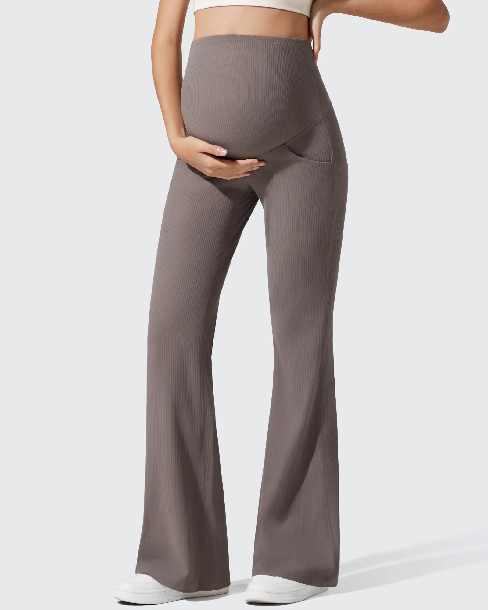 G4Free - Ribbed Maternity Flare Yoga Pants with Pockets -GF25AY587AA-S-GF25AY588AA-S-GF25AY589AA-S-GF25AY587AB-M-GF25AY588AB-M